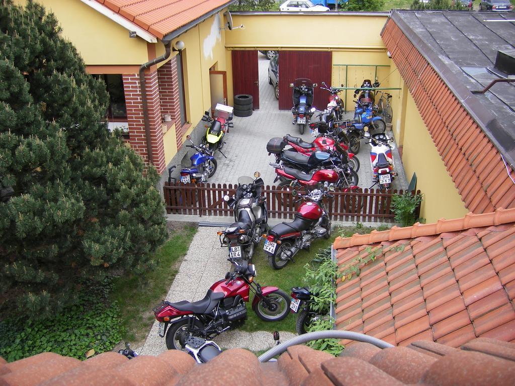 Hotel Relax U Drsu Tábor Exterior foto